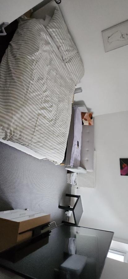 Nice Cosy Flat. Walking Distance To City Нотингам Екстериор снимка